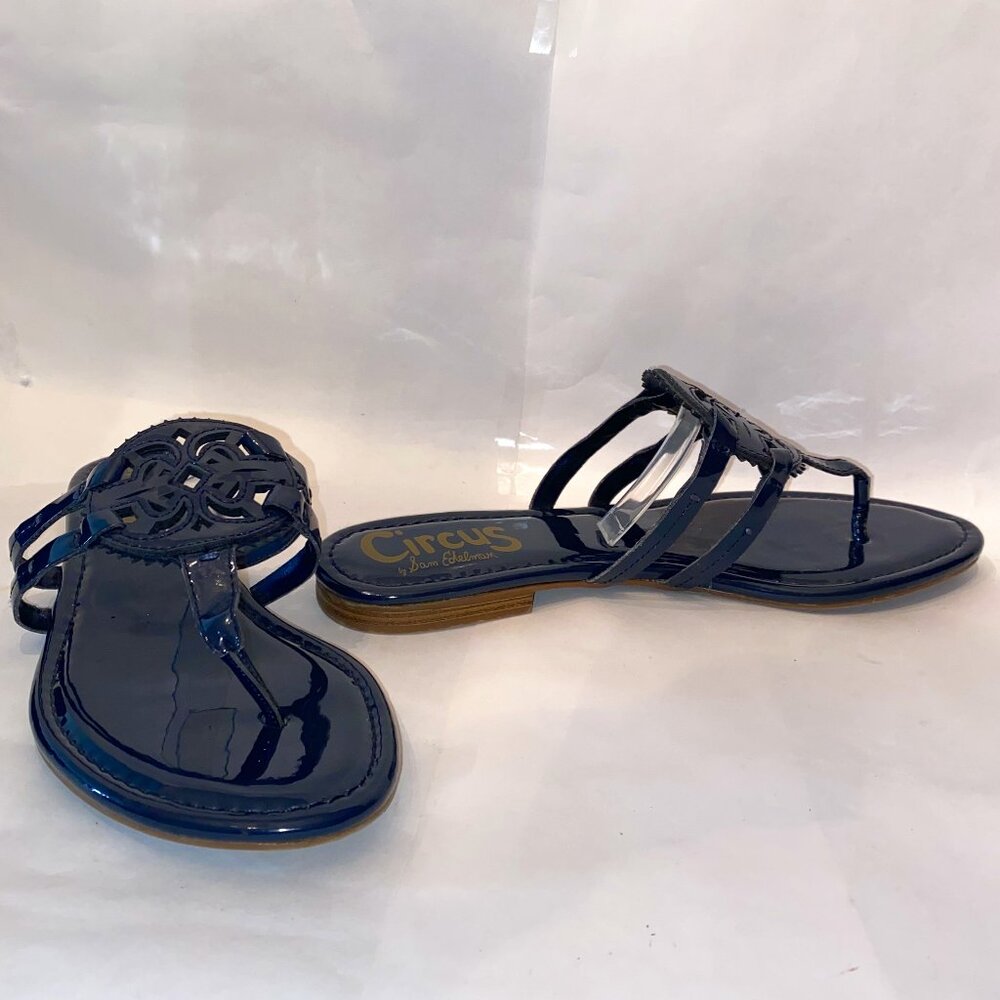 Circus by Sam Edelman Women's Canyon Flat Sandal, Blue, Size 10